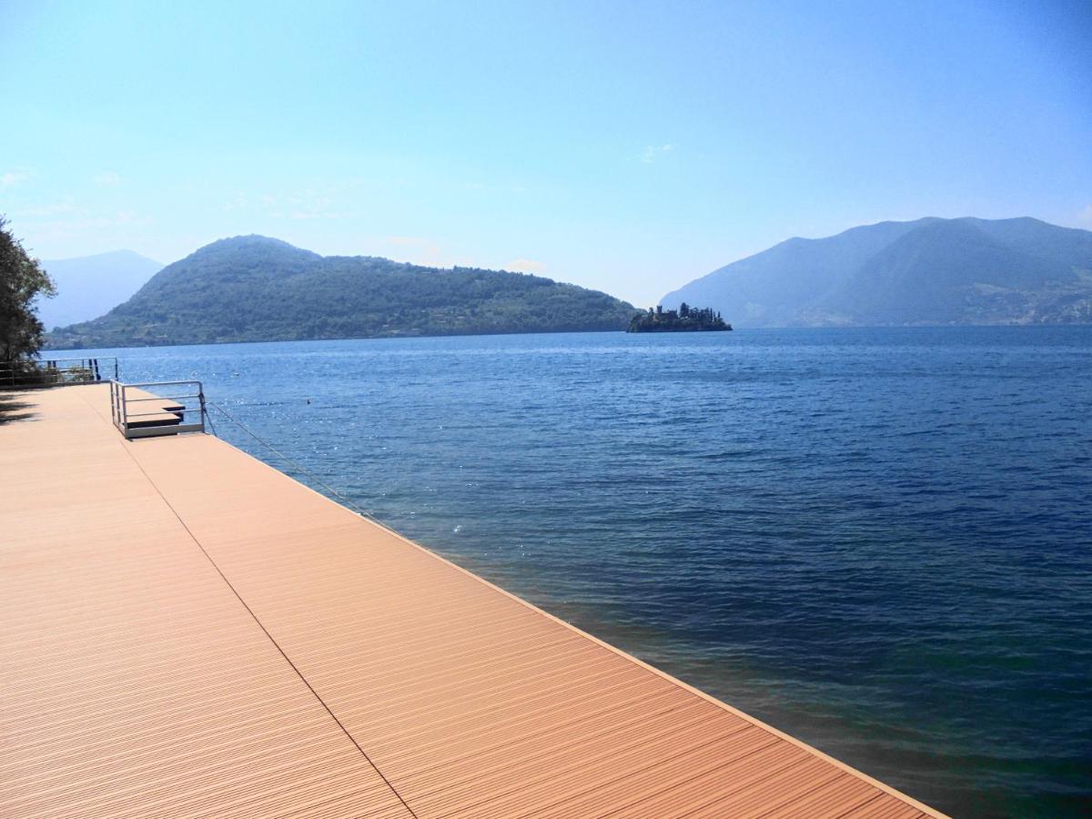 Direttamente Al Lago Apartments Marone Exteriér fotografie