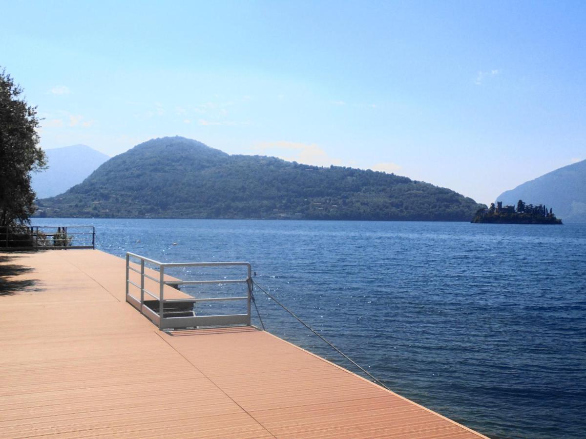 Direttamente Al Lago Apartments Marone Exteriér fotografie