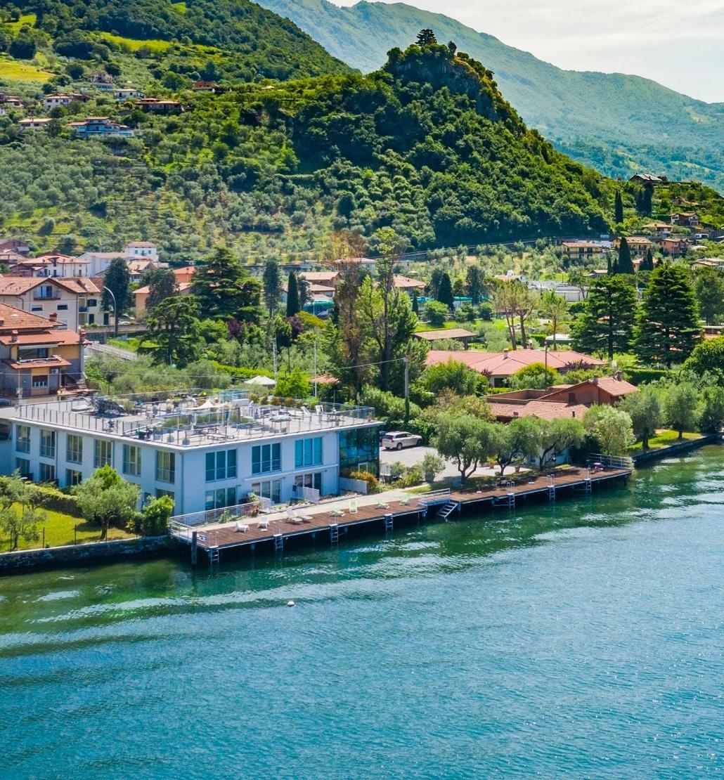 Direttamente Al Lago Apartments Marone Exteriér fotografie